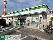 ファミリーマート 1126m