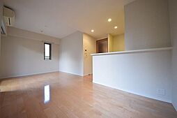 プライムメゾン武蔵野の杜 2階2LDKのリビング/ダイニング