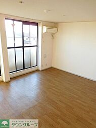 ブライトンパーク 3階4Kのリビング/ダイニング