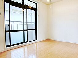 シティハイムトレフル 2階1Kのリビング/ダイニング