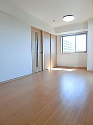 JR中央線 三鷹駅 徒歩3分の賃貸マンション 5階1LDKのリビング/ダイニング