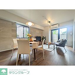 コンフォリア・リヴ八坂富士見 1階3LDKのリビング/ダイニング