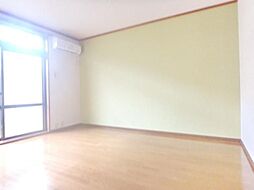 アメニティ 1階1Kのリビング/ダイニング