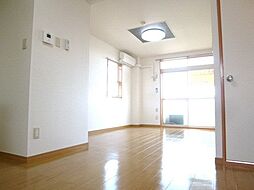 ニューシティー川合 2階1LDKのリビング/ダイニング