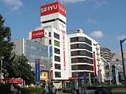 西友久米川店 628m