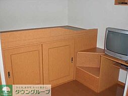 レオパレス渡田山王町 1階1Kのリビング/ダイニング