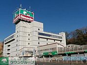 島忠横浜店 徒歩11分。ホームセンター 830m