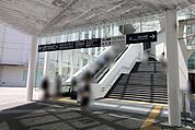 川崎駅 徒歩10分。 760m