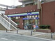 スリーエフ川崎駅西口店 258m