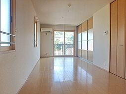 東急田園都市線 宮前平駅 バス17分 南台団地下車 徒歩2分の賃貸アパート 2階1LDKのリビング/ダイニング