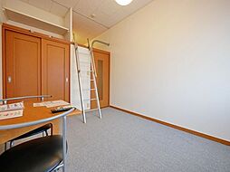 JR南武線 武蔵新城駅 徒歩16分の賃貸マンション 2階1Kのリビング/ダイニング