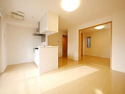 ルーチェ 202 2階1LDKのリビング/ダイニング