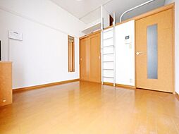 JR南武線 津田山駅 徒歩23分の賃貸マンション 3階1Kのリビング/ダイニング