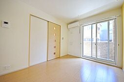 サンフラット 101 1階1LDKのリビング/ダイニング