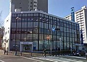 横浜銀行 750m