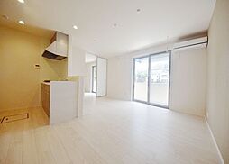 フォレストメゾン 1階1LDKのリビング/ダイニング