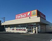 サンドラッグ辻堂元町店 595m