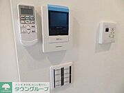 安心のカラーモニター付インターホンです！