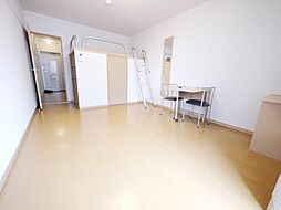 レオパレスあおば 3階1Kのリビング/ダイニング