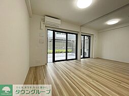 JR京浜東北・根岸線 西川口駅 徒歩12分の賃貸マンション 1階4LDKのリビング/ダイニング