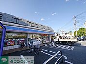 ローソン所沢花園2丁目店 徒歩11分。コンビニ 840m