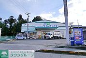 ドラッグセイムス仏子店 723m