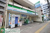 ファミリーマート妻屋所沢店 366m