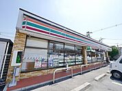 セブンイレブン所沢泉町店 443m