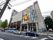 イオン所沢店 896m