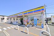 ミニストップ日高高校前店 1354m