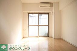 t-root 3階1Kのリビング/ダイニング