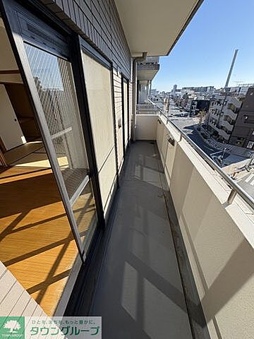バルコニー
