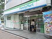 ファミリーマート日本橋茅場町店 310m
