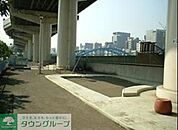 吾妻橋公園 742m