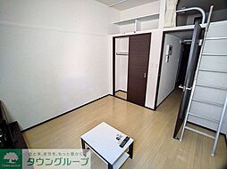 クレイノフルブルーム 3階1Kのリビング/ダイニング