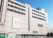 ルミネ北千住店 徒歩10分。 750m