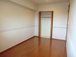 ロイヤルパークス西新井 9階2LDKのリビング/ダイニング