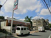 セブンイレブン 800m