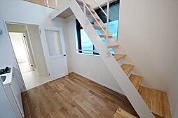 芦花公園の家 204 2階1DKのリビング/ダイニング