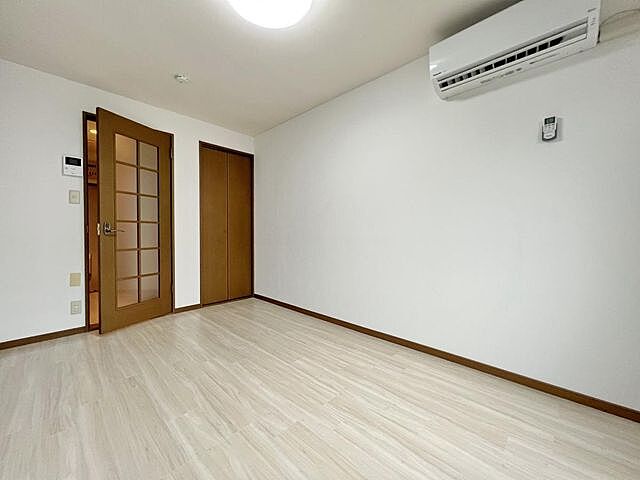 寝室