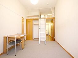 レオパレスポピンズ 201 2階1Kのリビング/ダイニング