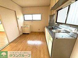 ライズホーム西武立川 102 1階3LDKのリビング/ダイニング