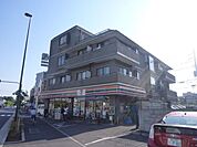 セブンイレブン 233m