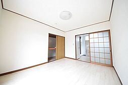 園山ハイツ 102 1階1Kのリビング/ダイニング