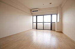 ロイヤルハイツ 303 3階1Kのリビング/ダイニング