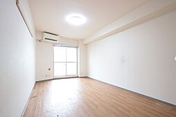 ルピナスヤマザキ 302 3階1Kのリビング/ダイニング