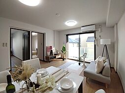 エルカミーノ 303 3階4LDKのリビング/ダイニング