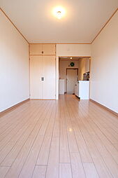 岡本ハイツ 303 3階ワンルームのリビング/ダイニング