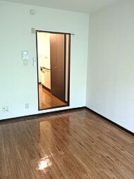 ヒルサイド柚木 211 2階ワンルームのリビング/ダイニング