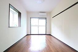 ヒルサイド柚木 112 1階ワンルームのリビング/ダイニング